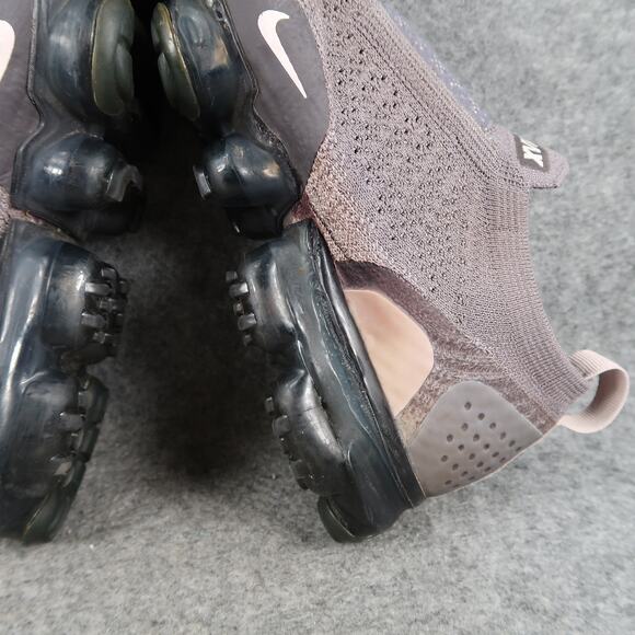 Nike Shoes Womens 6 Vapormax Sneakers Slip On Athletic Trainer Running Grey - Picture 11 of 15